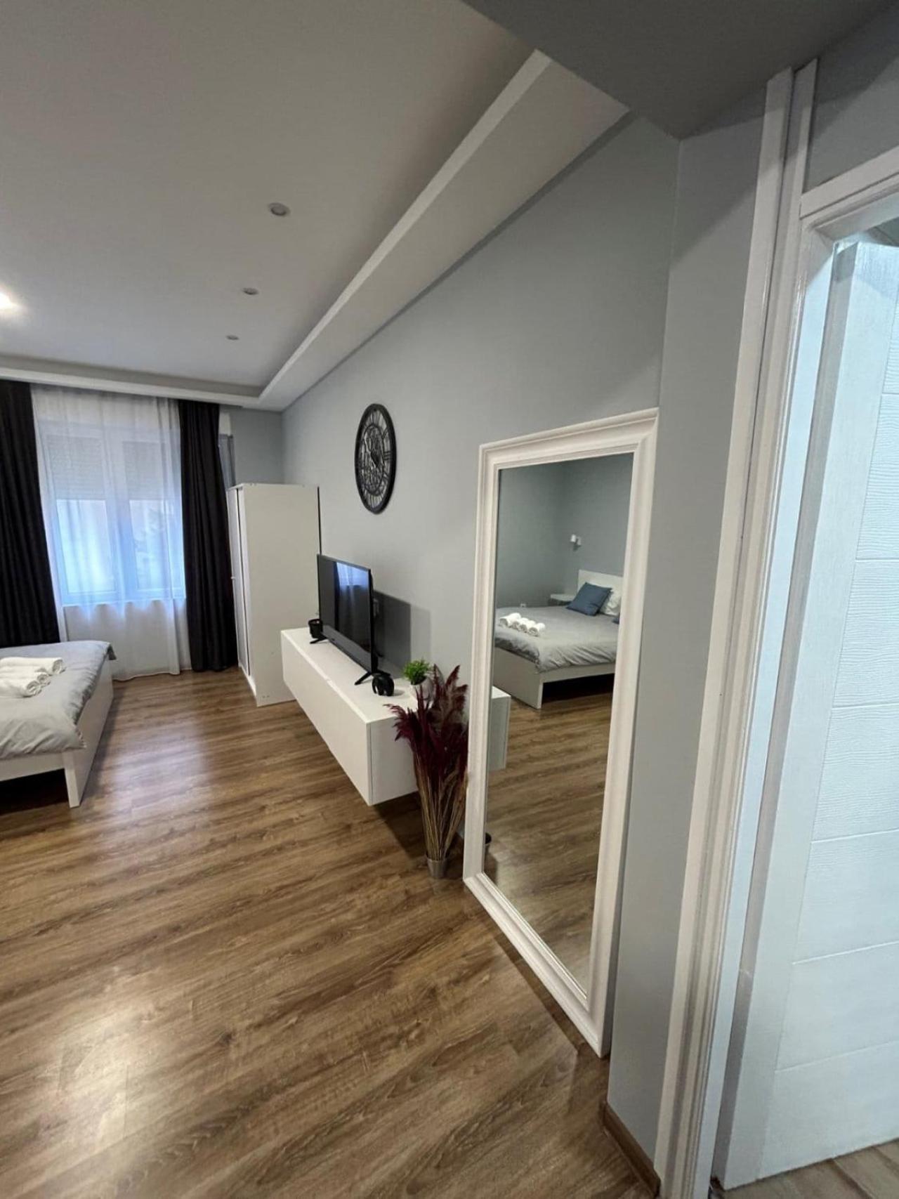 Kosancic City Apartments Belgrado Exterior foto